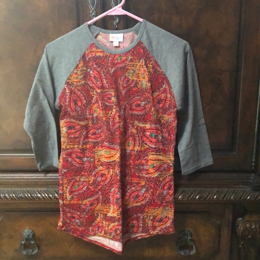 Lularoe 3/4 sleeve bundle and save on shipping